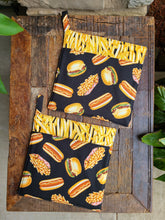 Load image into Gallery viewer, Hot Pad Set - Set Of Two - Hamburgers - Hot Dogs - French Fries - Hot Pads - Trivet

