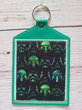 Load image into Gallery viewer, Luggage Tag - Bag Tag - Bag Identifier - So Your Bag Makes It Home After The Airlines Misplace It :)