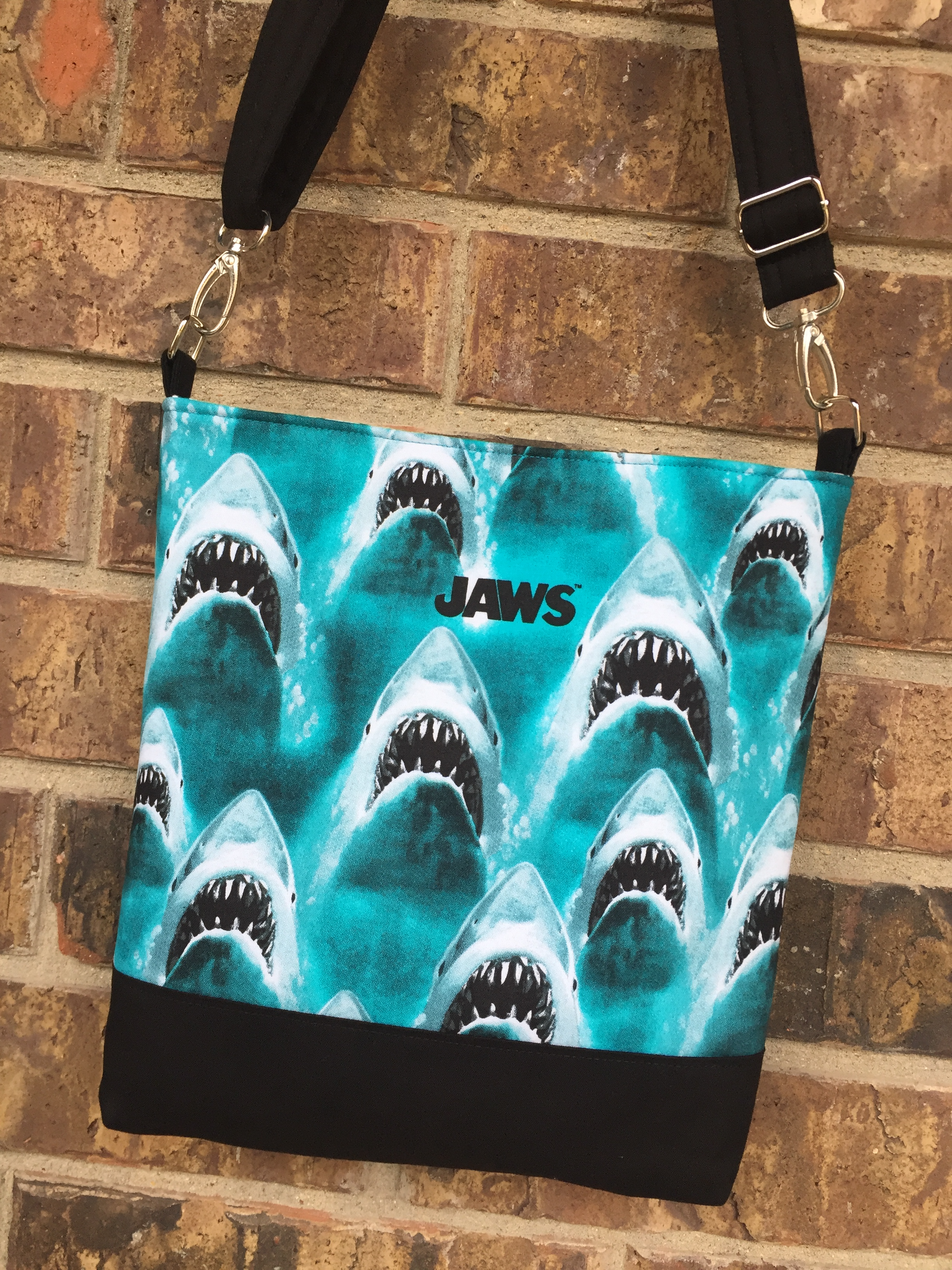 Shark shoulder online bag