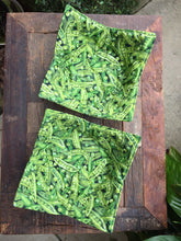 Load image into Gallery viewer, Microwave Cozy Bowl Set - Peas In A Pod - Set Of Two Microwave Cozies