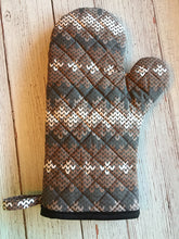 Load image into Gallery viewer, Oven Mitt - One Oven Mitt Made With Bernie Inauguration Mittens Inspired Fabric