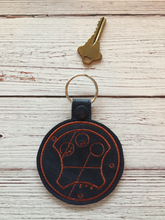 Load image into Gallery viewer, Key Fobs Inspired By Gallifreyan Magical Houses - Keychain - Backpack Decoration - Bag Bling
