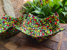 Load image into Gallery viewer, Microwave Cozy Bowl Set - Colorful Vegetables - Set Of Two Microwave Cozies
